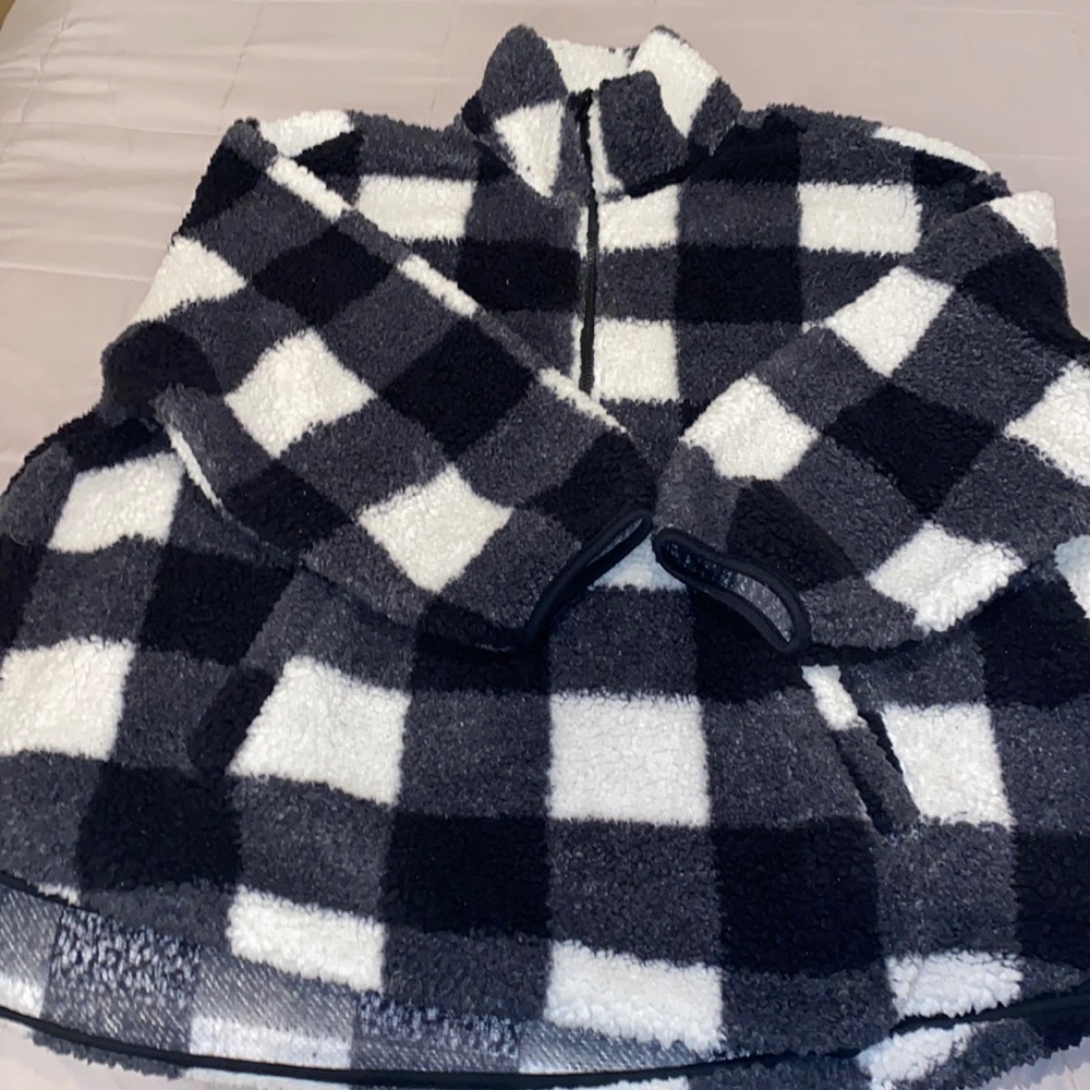 Old Navy Plaid Sherpa Pullover